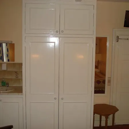 St. George Guest house 2*